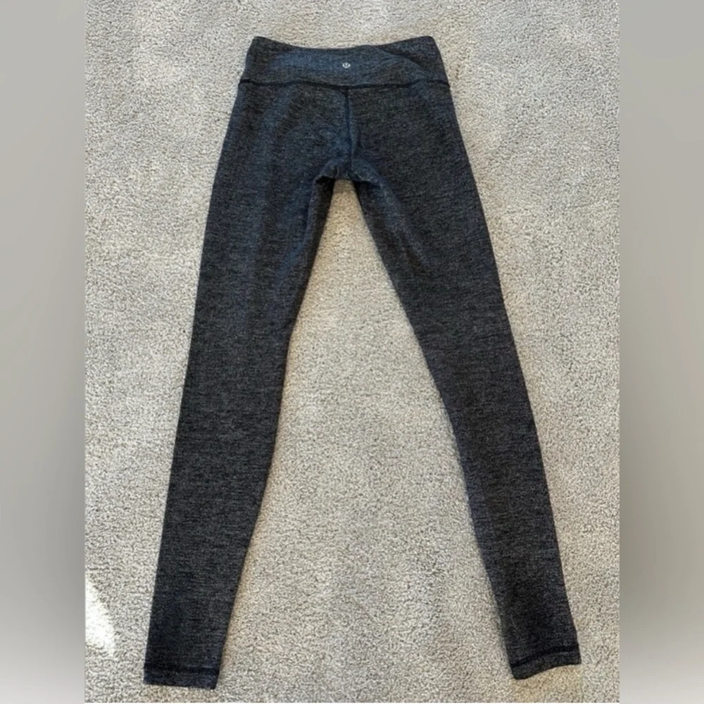 Lululemon WunderUnder Knit leggings